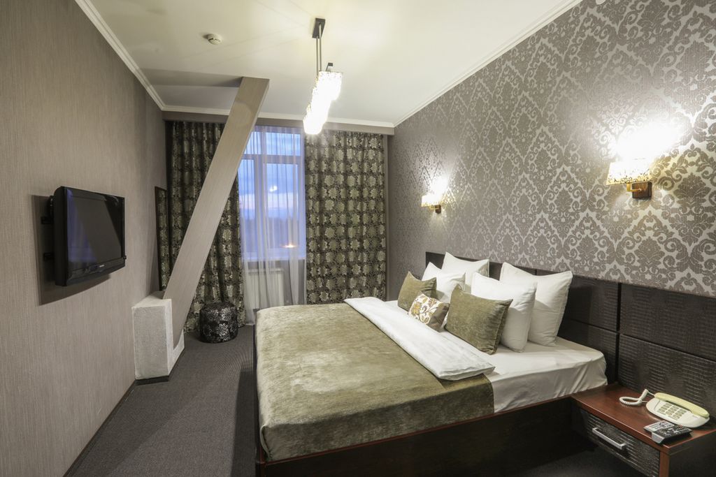 Оазис — Семейный номер люкс (4 этаж)