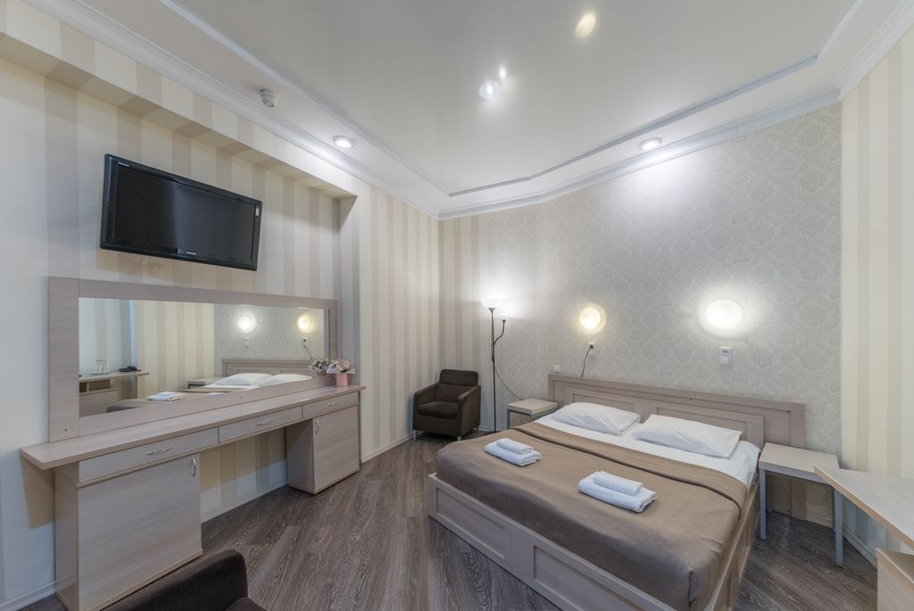 Грандора Невский — Двухместный номер с 1 кроватью Стандарт с двуспальной кроватью