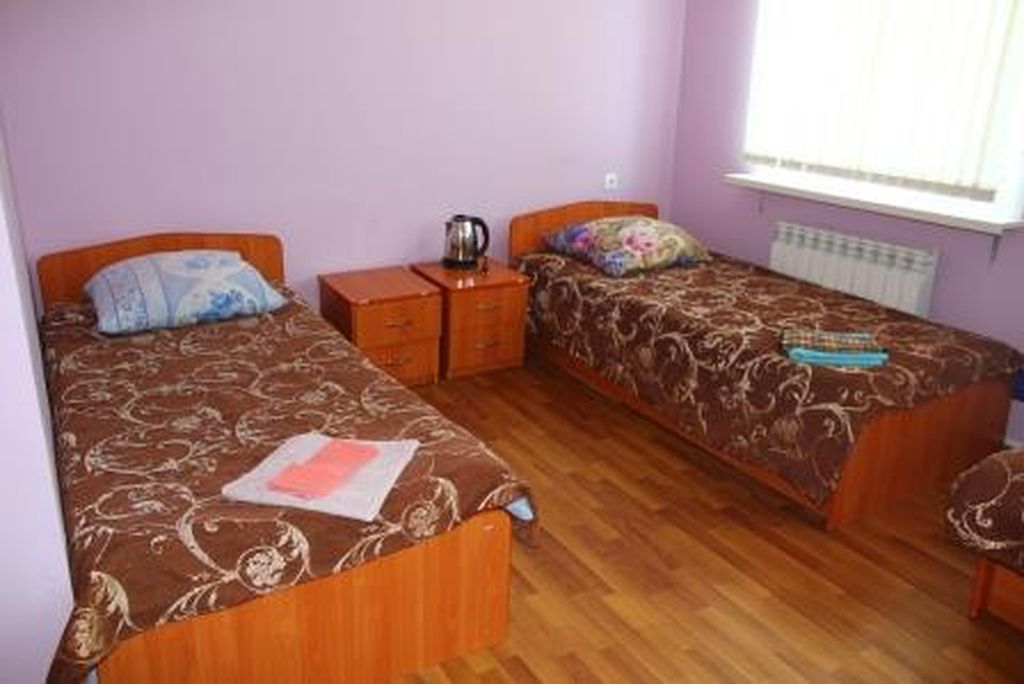 Прибрежный — Трёхместный номер Эконом с удобствами