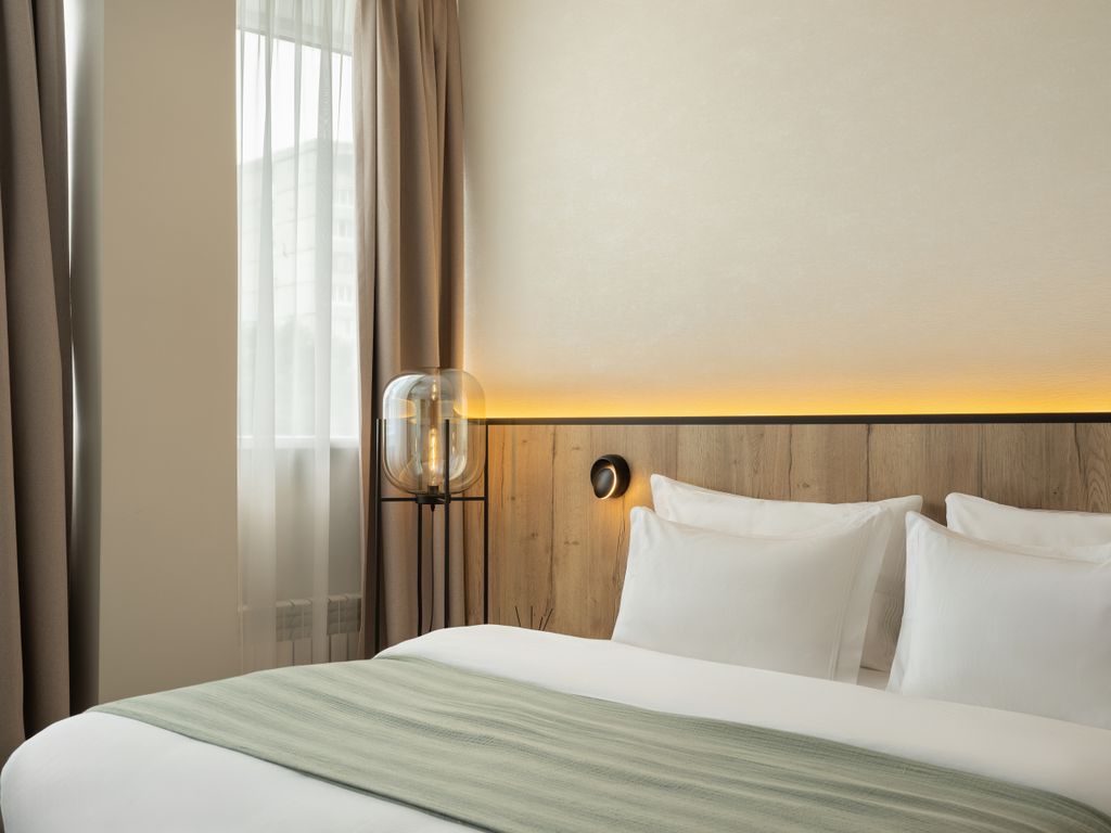 Бризко — Двухместный номер с 1 кроватью deluxe с видом на город