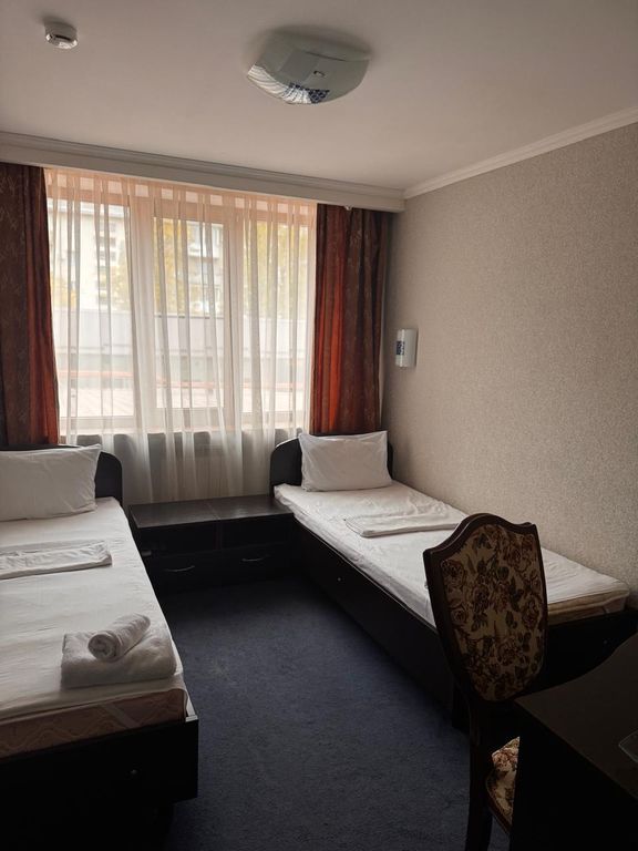 Кавказ — Двухместный номер с 2 отдельными кроватями стандарт