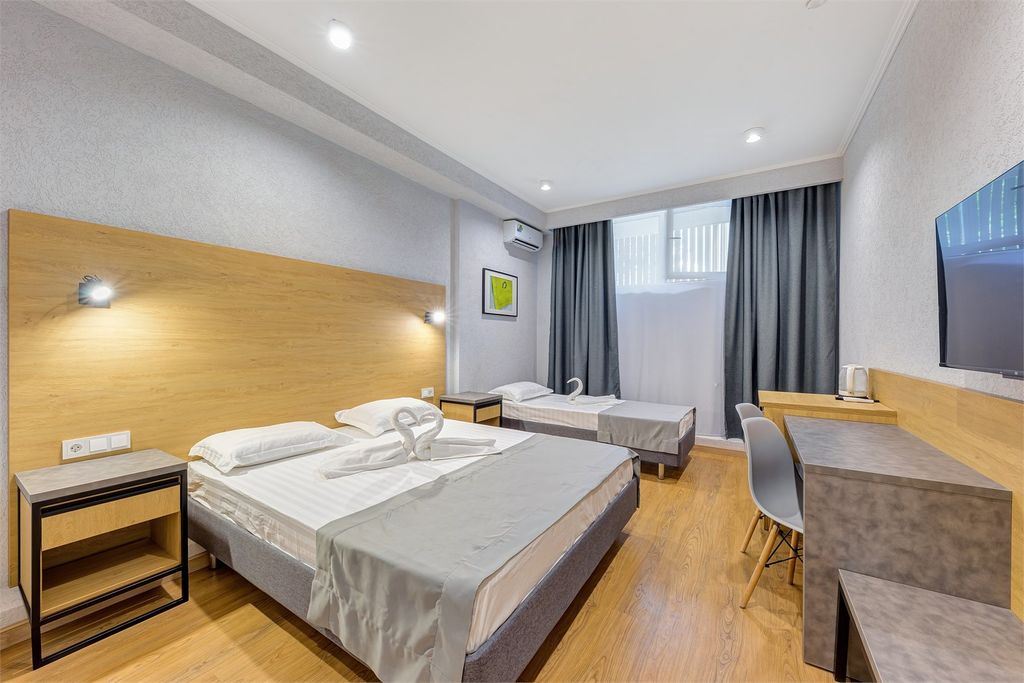 Anemos Resort Hotel — Трёхместный номер стандарт