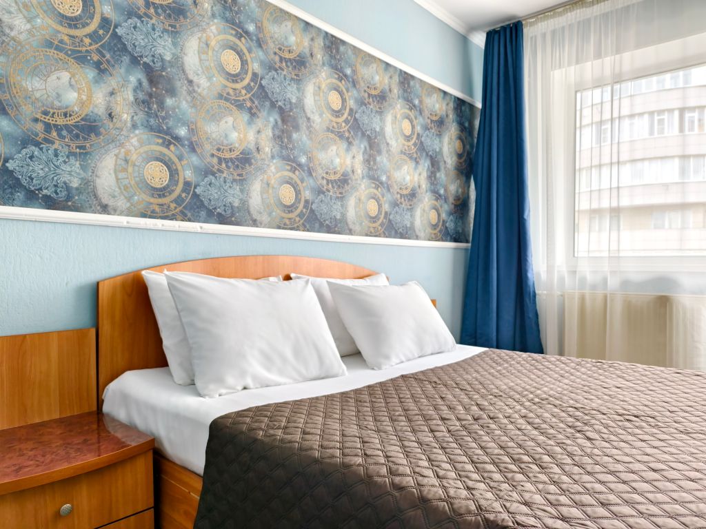 Прибой — Семейный номер 2х комнатный 5-ти местный номер