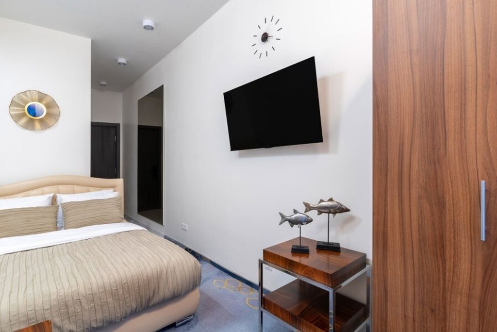 V Hotel & Rooftop lounge — Одноместный номер Уменьшенный стандарт