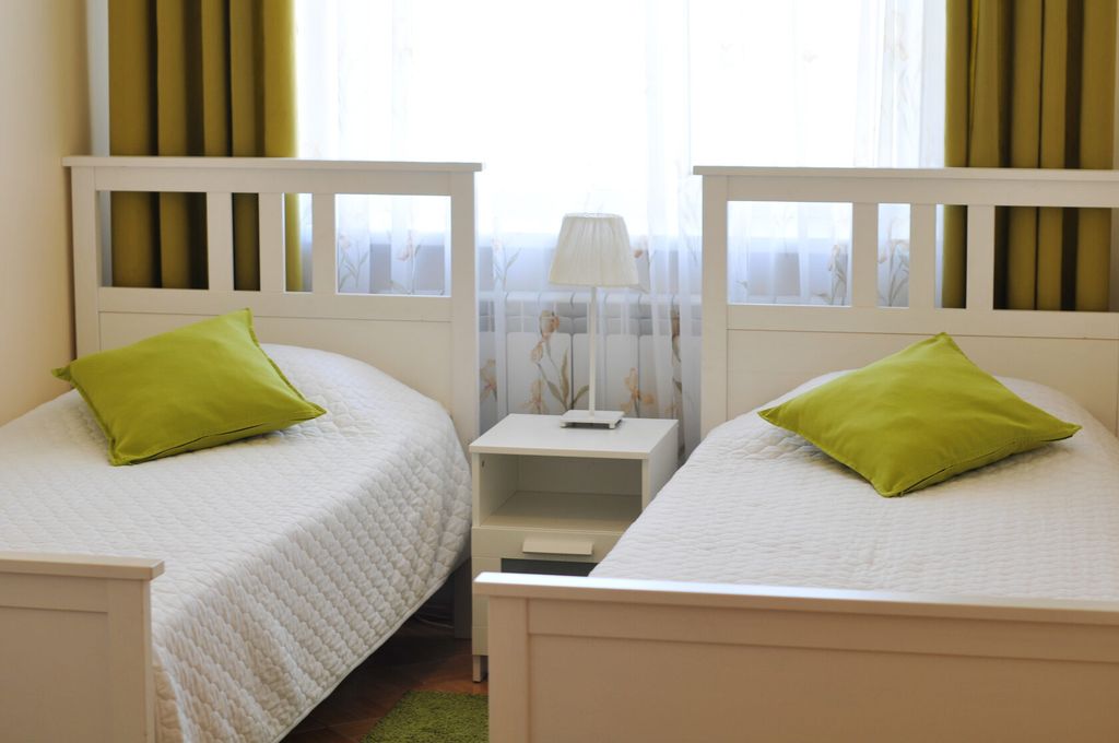 Подсолнухи — Двухместный номер с 2 отдельными кроватями стандарт