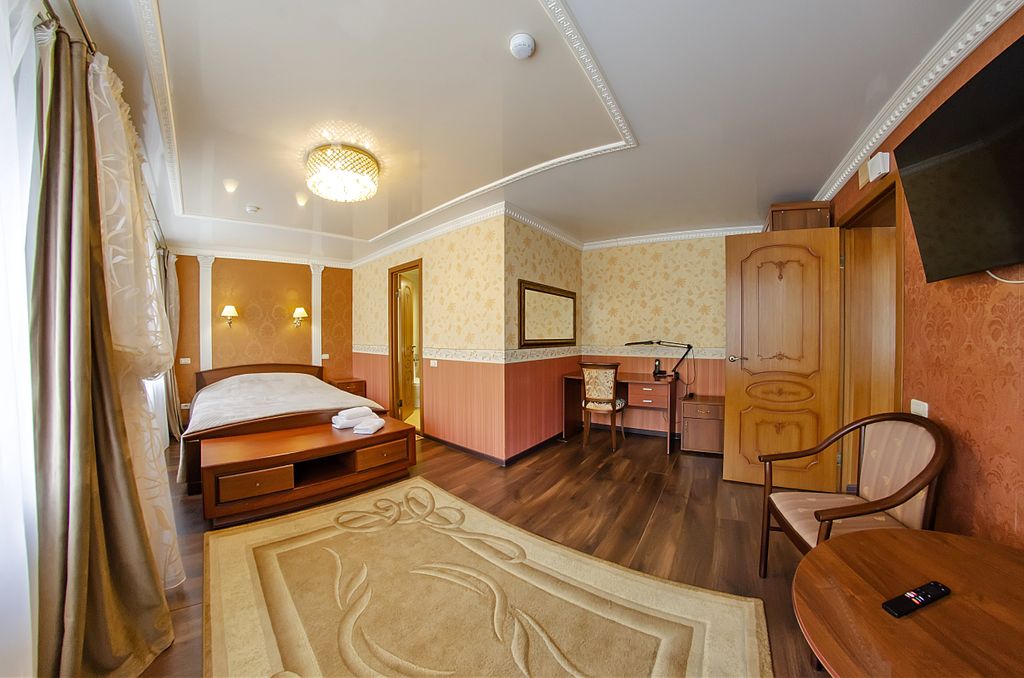 Спутник — Двухместный номер с 1 кроватью люкс