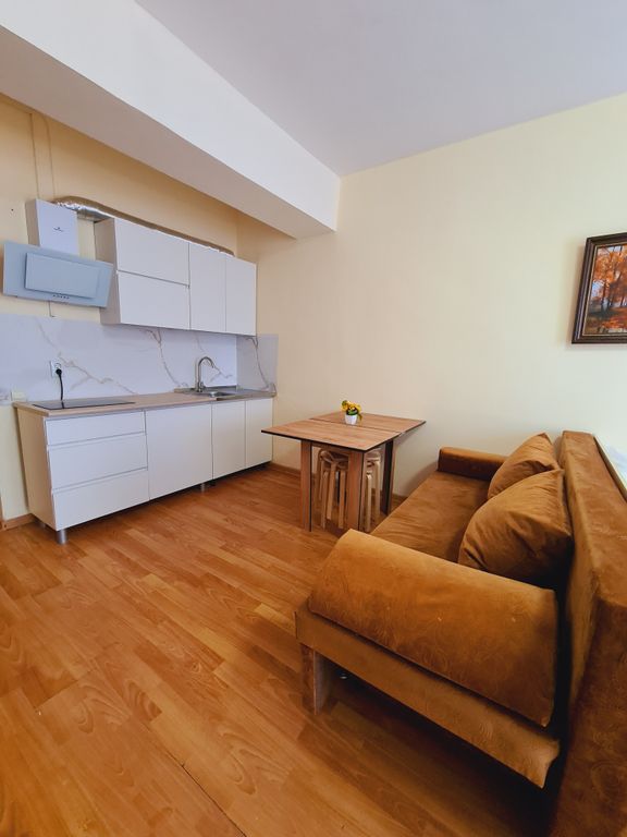 Персона — Семейный номер студия с кухней, пятиместный