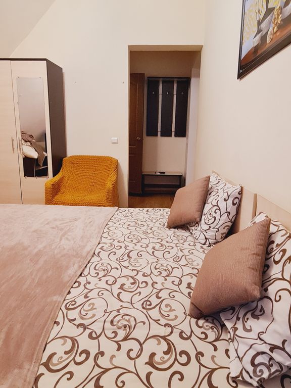 Персона — Двухместный номер с 1 кроватью  с балконом, душ-трап