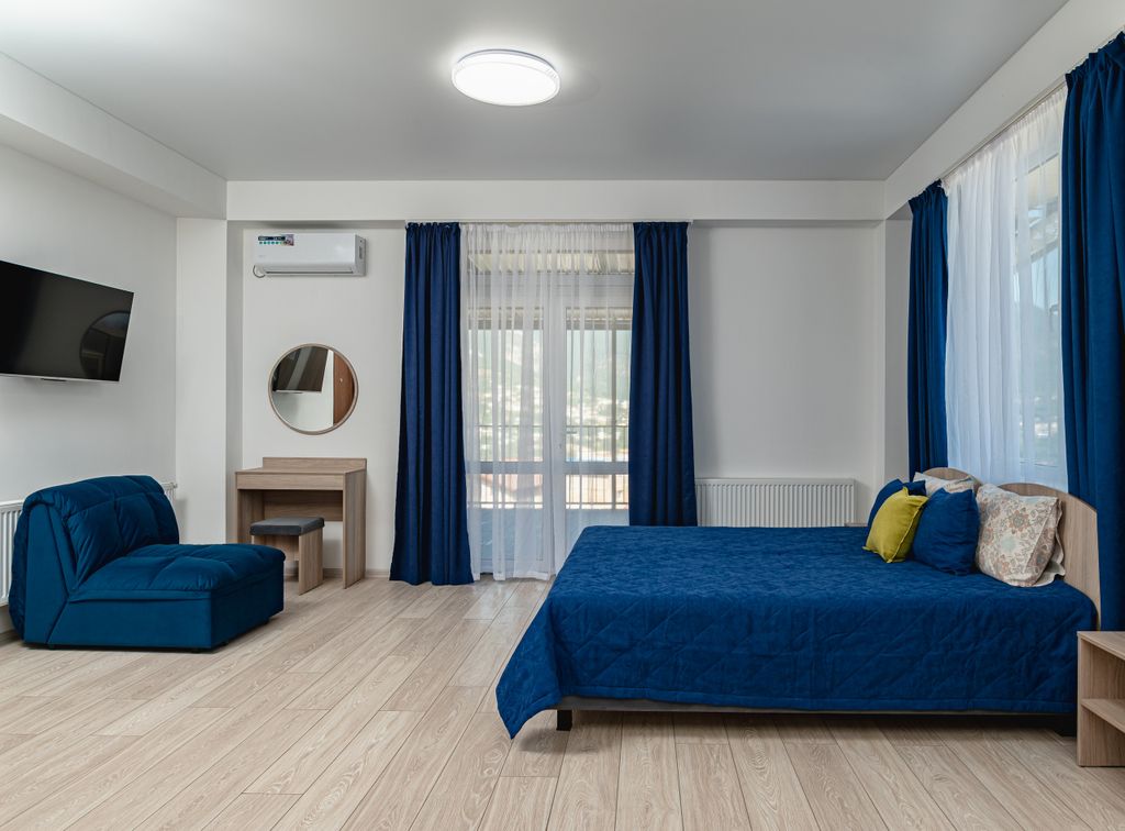 Modern — Апартаменты люкс с террасой