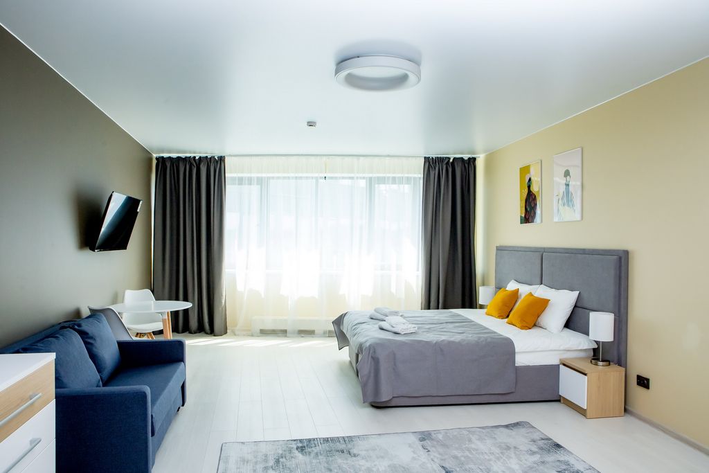 Next — Апартаменты студио сюит