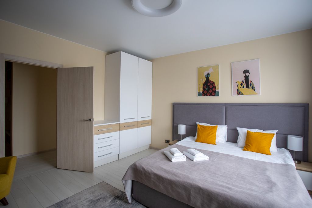 Next — Апартаменты семейный