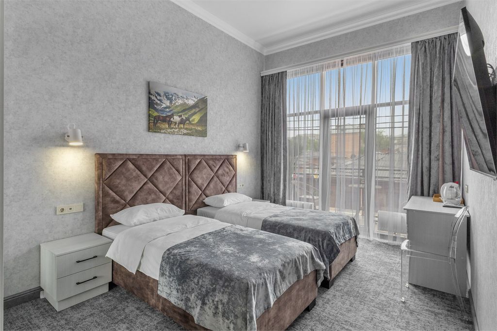 На Горького — Двухместный номер с 2 отдельными кроватями стандарт