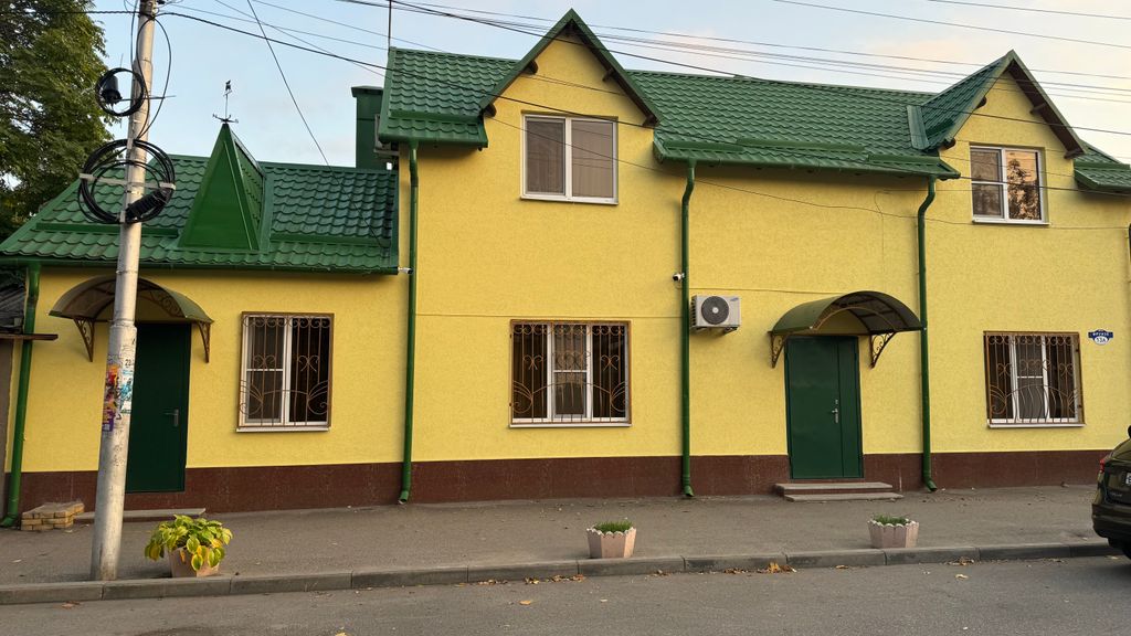 У Натальи — Двухместный номер с 2 отдельными кроватями улучшенный с видом на город