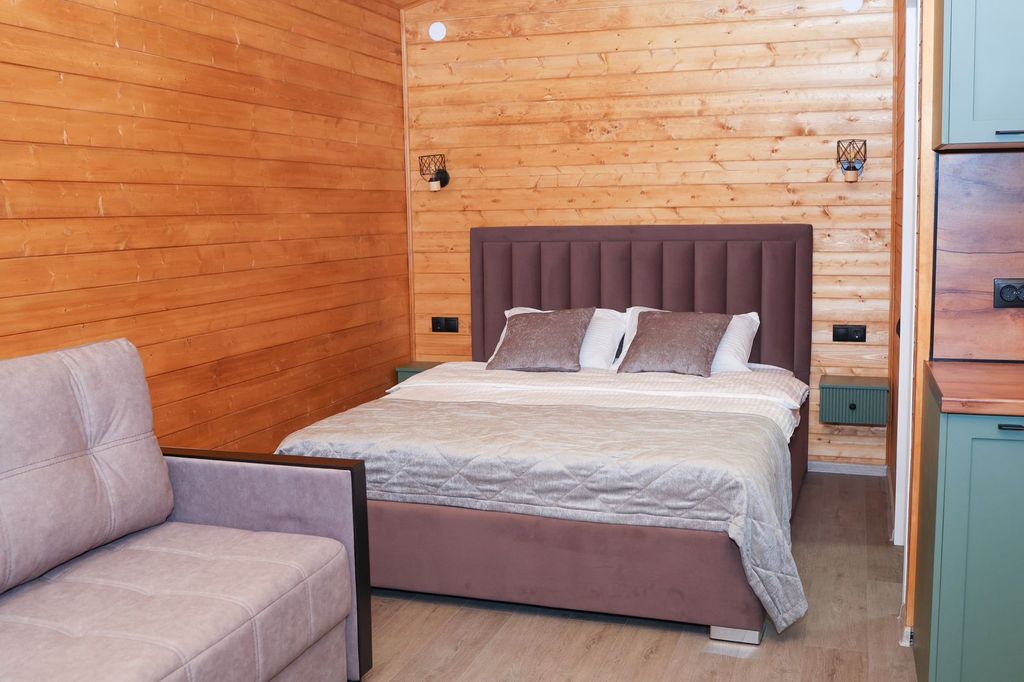 Три богатыря — Дом коттедж 4-х местный