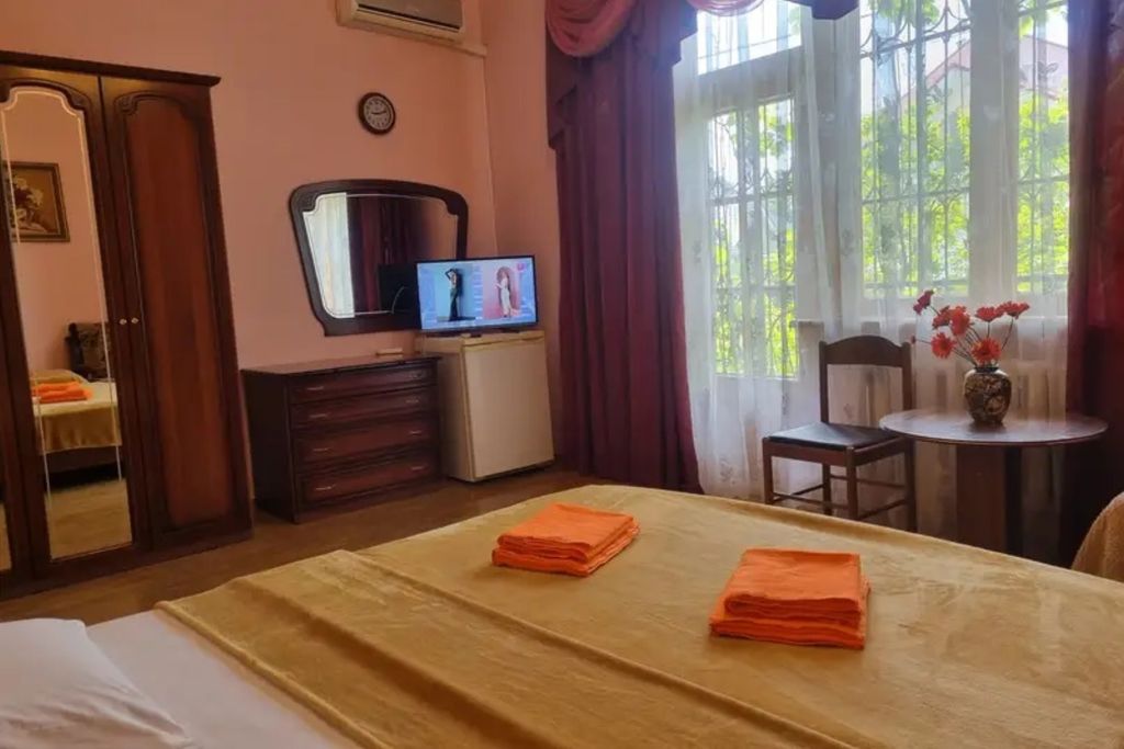 Дом у моря — Четырёхместный номер стандарт с видом на море