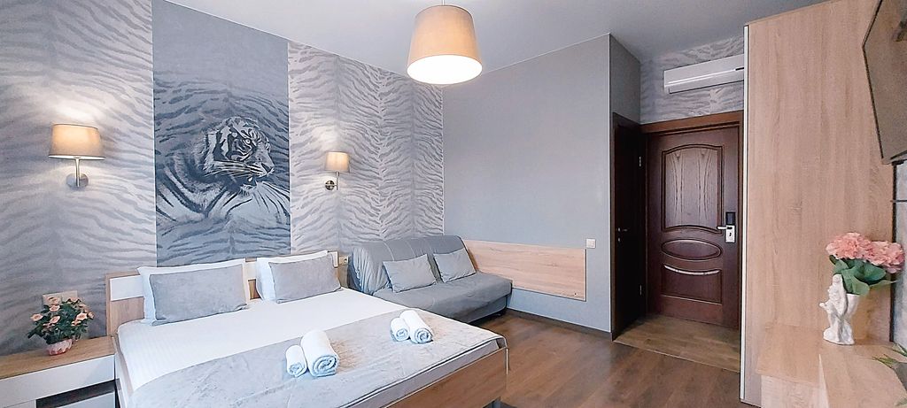 777 — Семейный номер Четырехместный с балконом