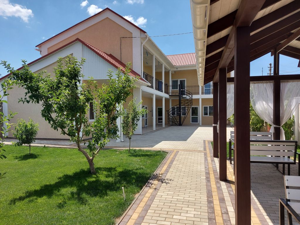 Гранат — Трёхместный номер стандарт