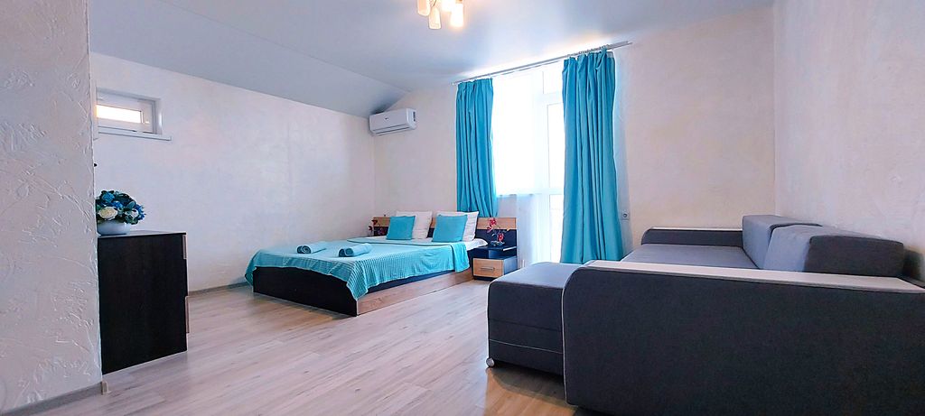 Дежавю — Апартаменты Семейные с кухней и балконом