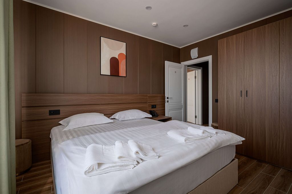 Автотор Спорт Плаза — Четырёхместный номер апартаменты двухкомнатные с кухней