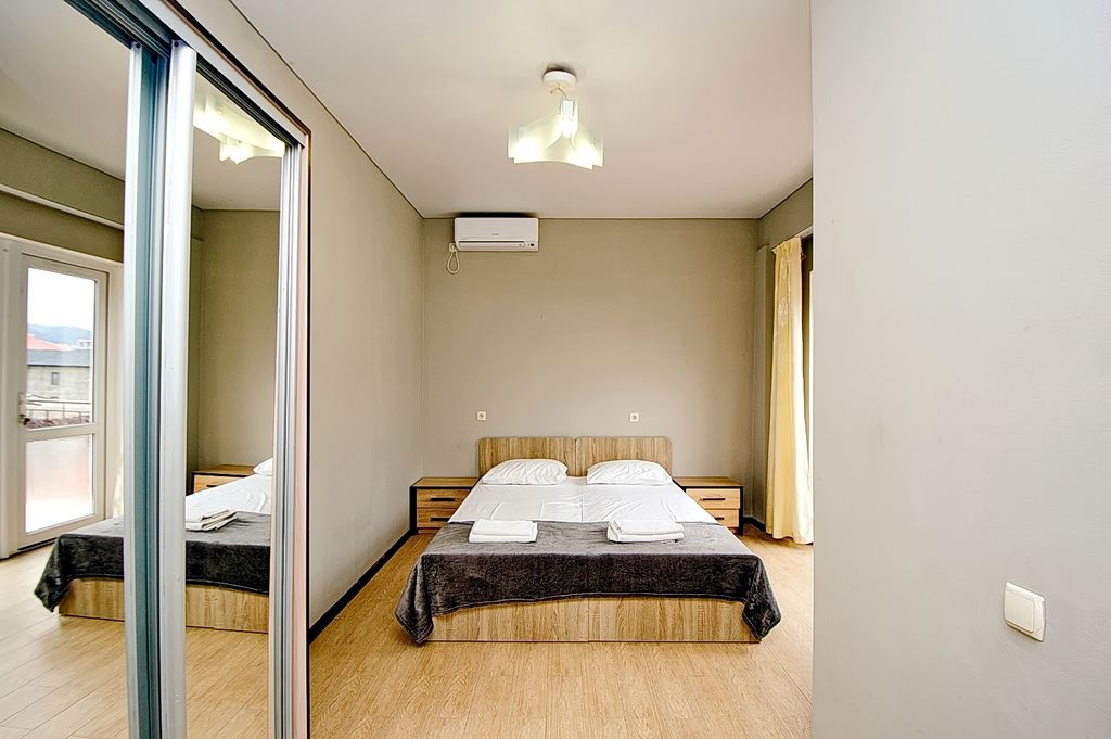 Диамант — Двухместный номер с 2 отдельными кроватями стандарт с балконом и без