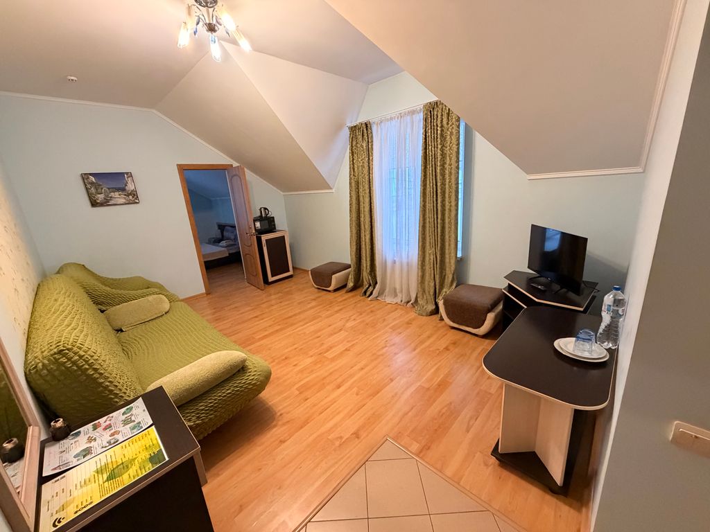 4 сезона — Семейный номер стандарт