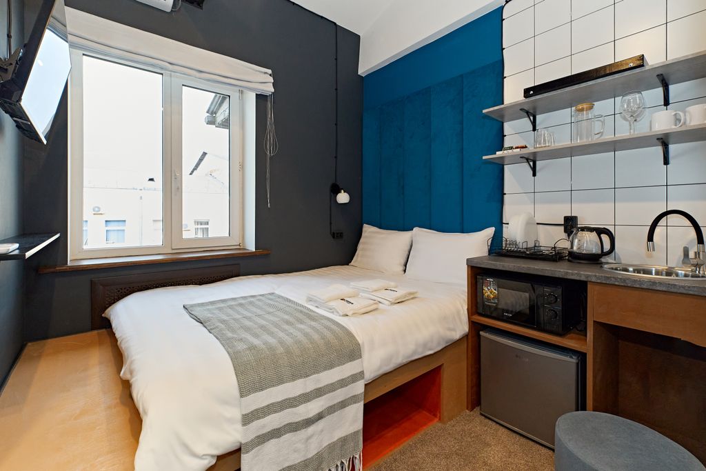 Попов Арт — Двухместный номер с 1 кроватью для двоих на Петроградской стороне