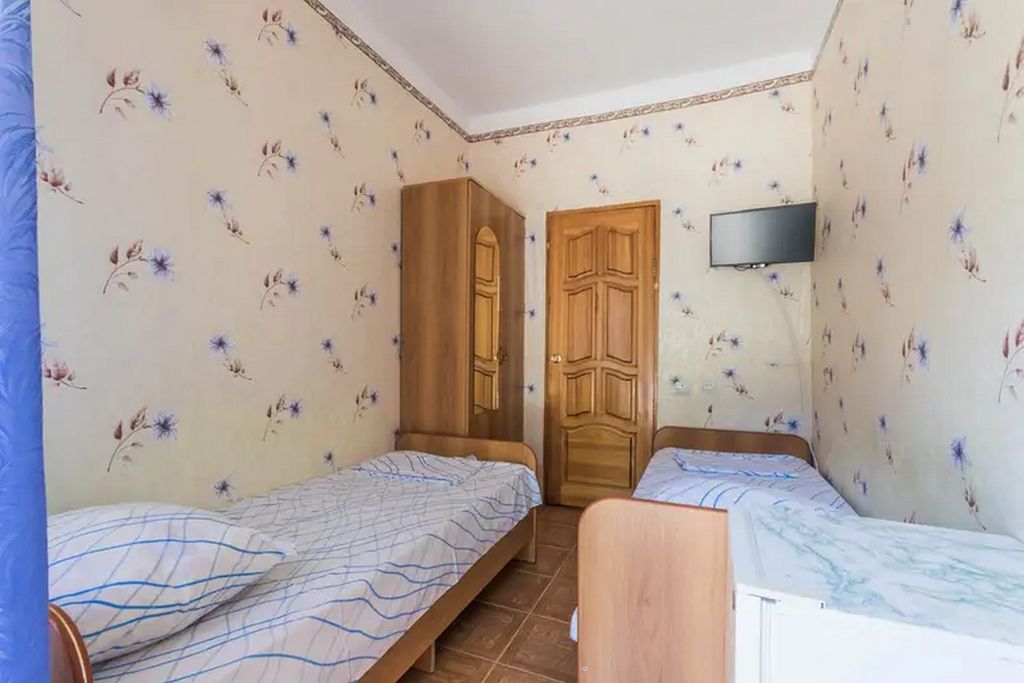 Сура — Двухместный номер с 2 отдельными кроватями