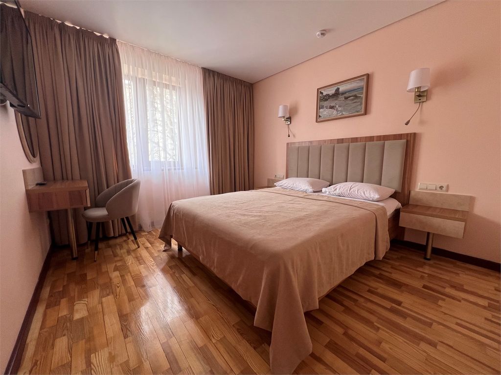 Виктория — Двухместный номер с 1 кроватью полулюкс повышенной комфортности двухкомнатный