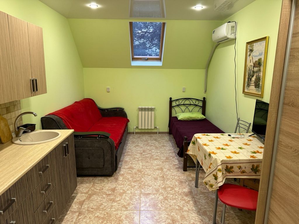 На Чернышевского — Трёхместный номер Компактный+