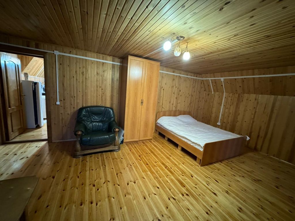 Гусли: Кедр-2 — Четырёхместный номер 8