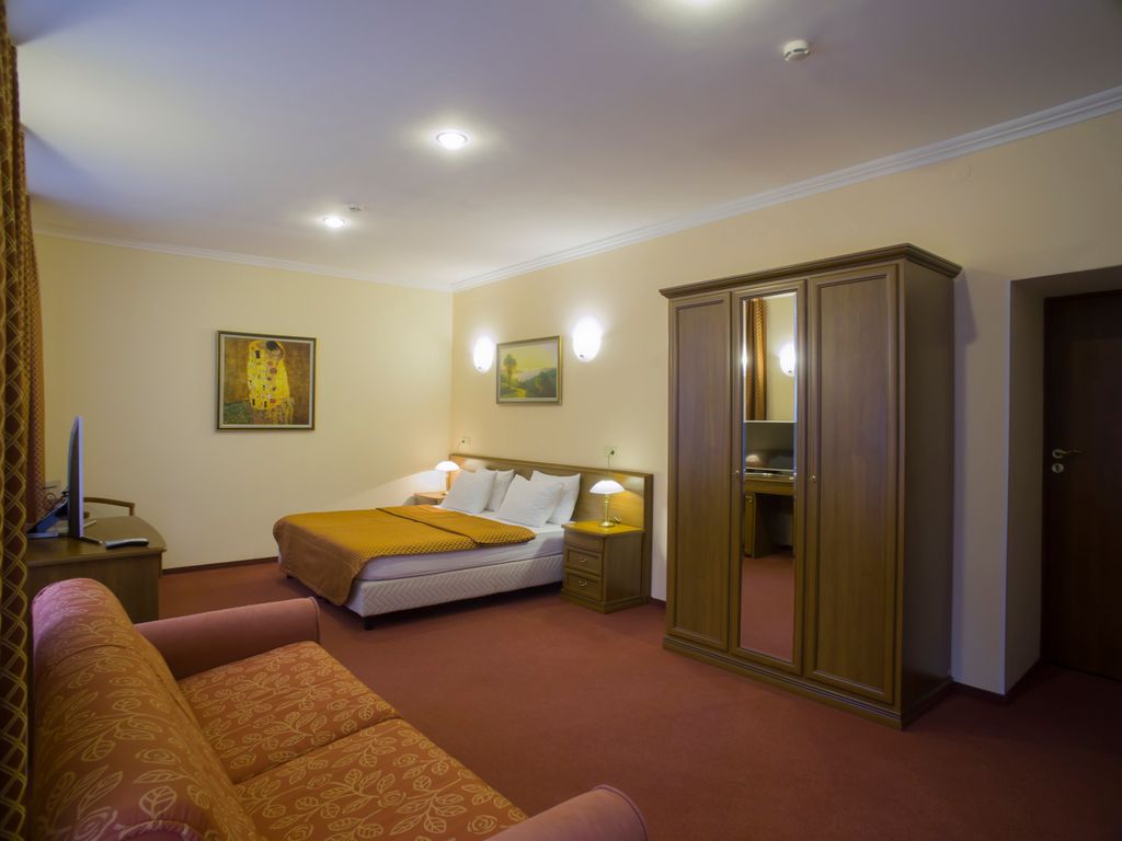 Вилла Слава — Двухместный номер с 1 кроватью Простые покои