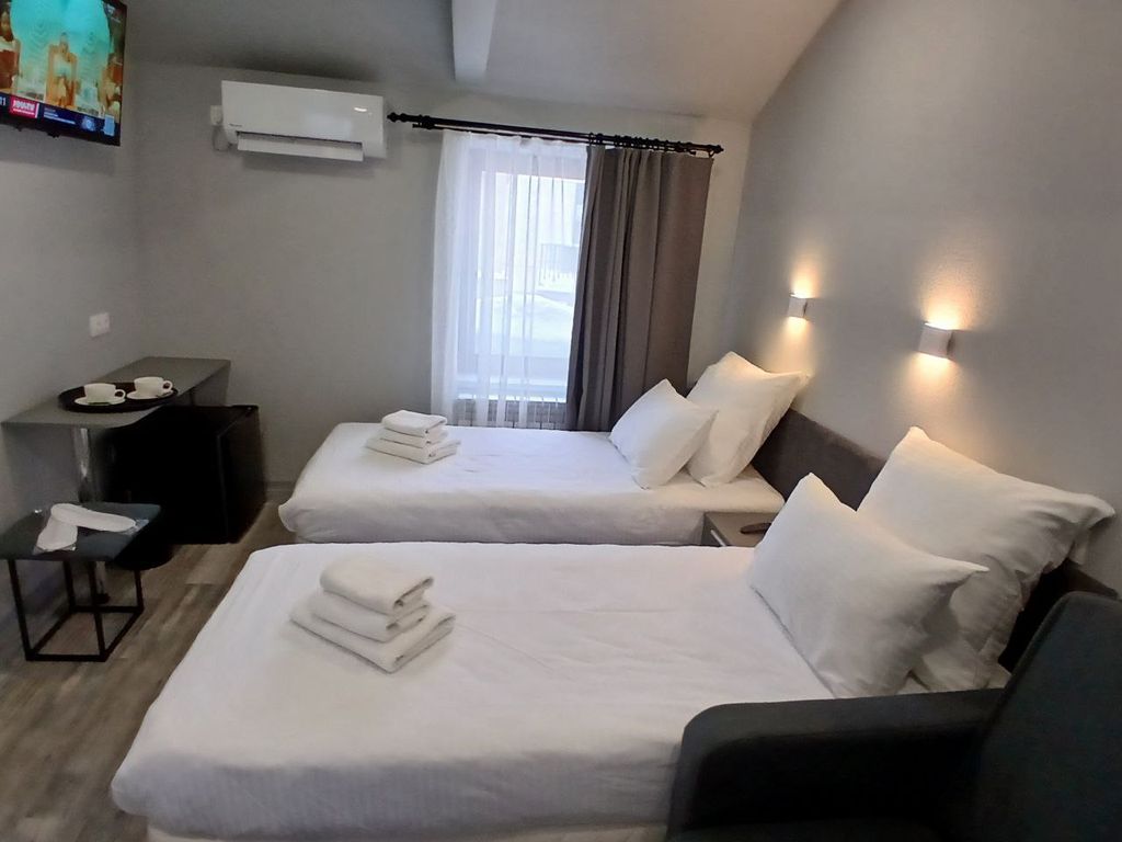 Нариман — Двухместный номер с 2 отдельными кроватями стандарт