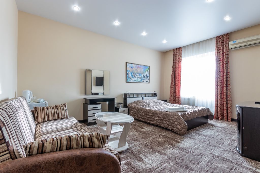 Малахит — Четырёхместный номер комфорт