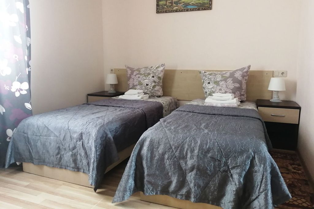 Кристалл Уют — Двухместный номер с 2 отдельными кроватями стандарт