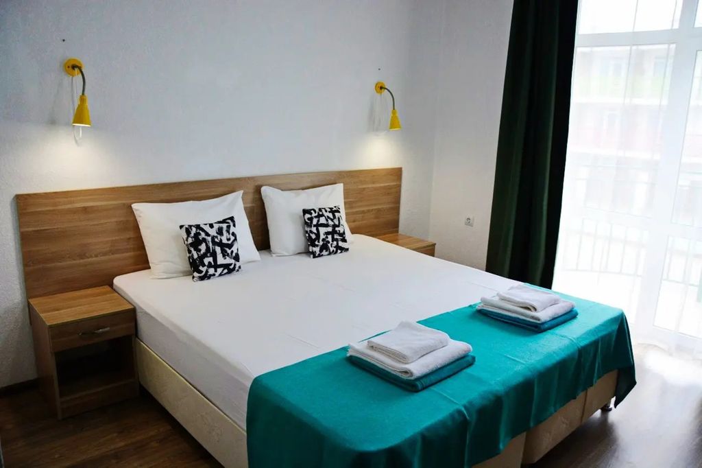 Green Park — Четырёхместный номер семейный 2-комнатный