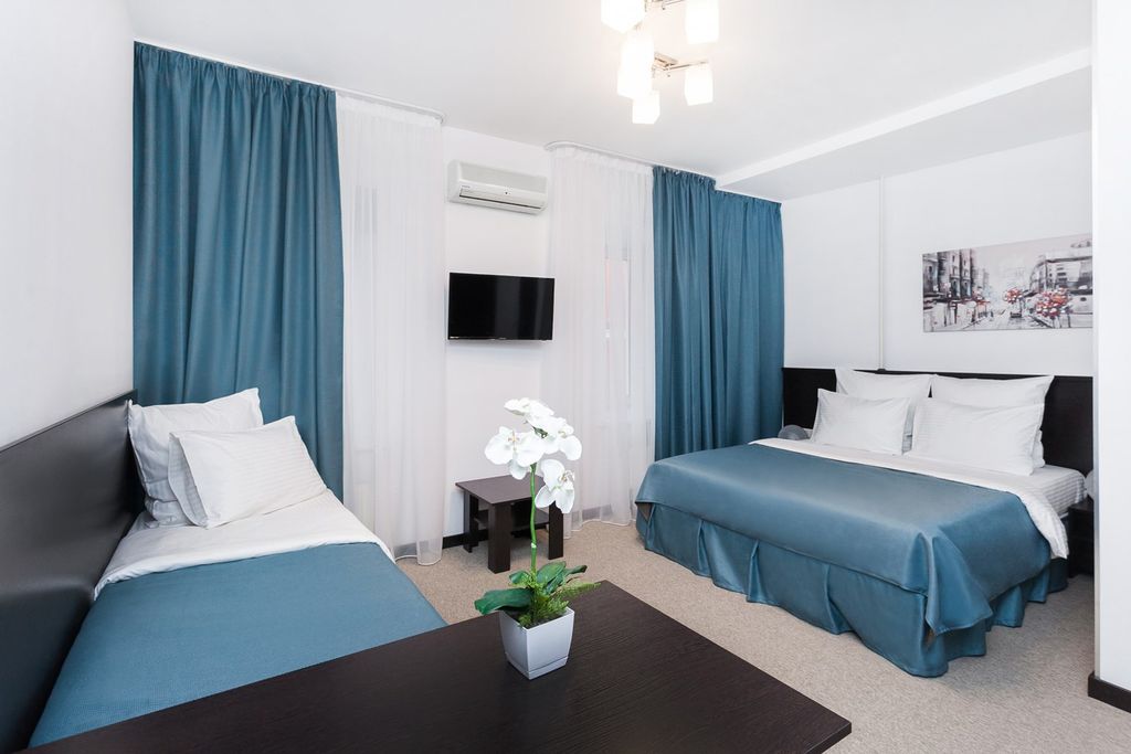 Силуэт — Трёхместный номер классический