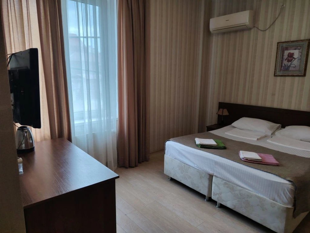 Нерей — Трёхместный номер Трехместный стандарт без балкона