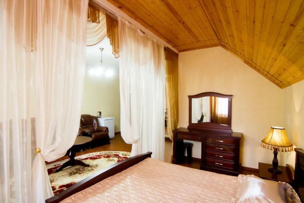 Семёрка — Двухместный номер с 1 кроватью люкс студия