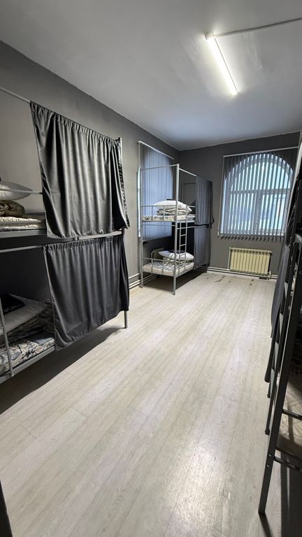 Ворша — Многоместный мужской номер эконом (душ/туалет общий)