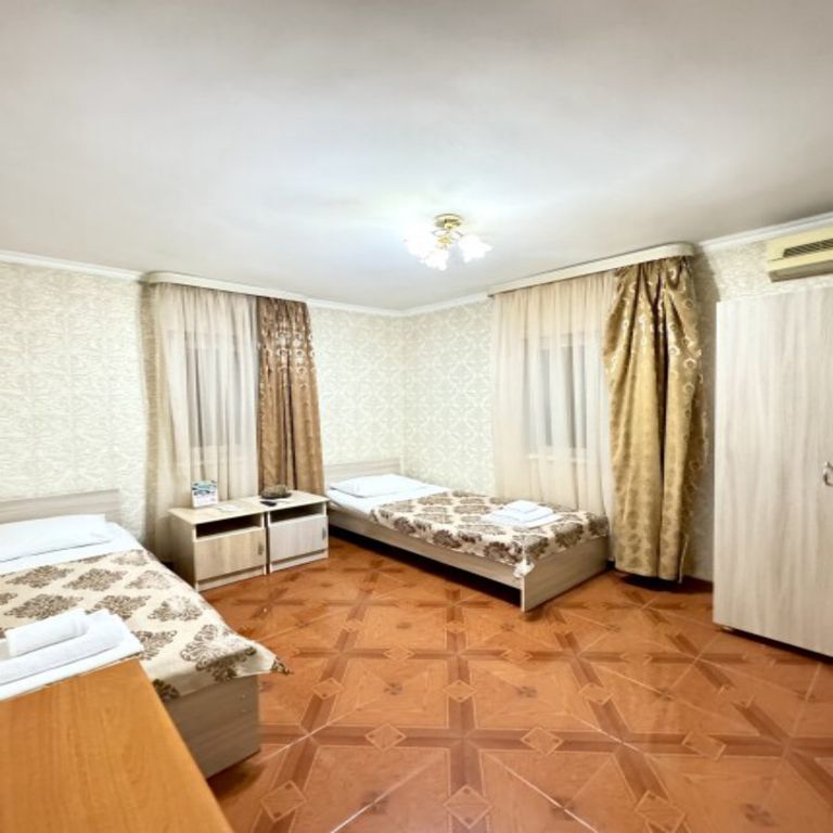 Бриз — Трёхместный номер Трехместный эконом