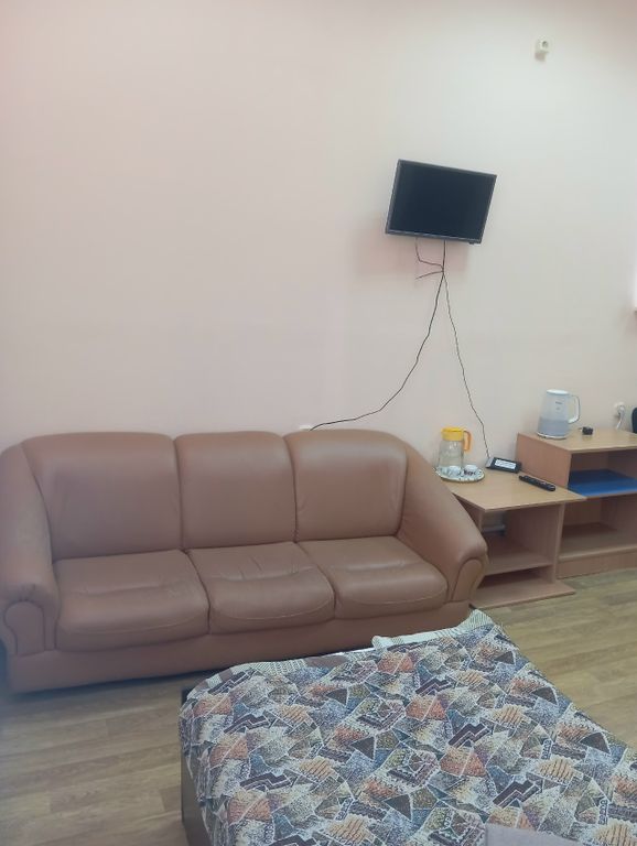 Тобольский — Трёхместный номер стандарт