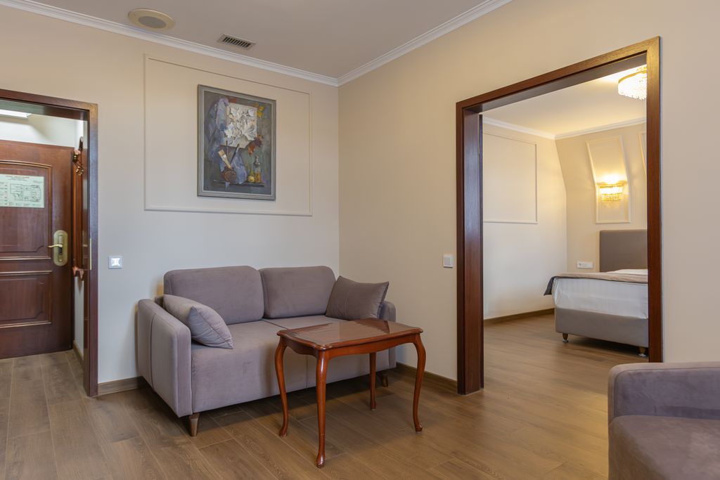 На Казачьем — Семейный номер люкс