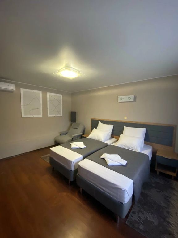 Якорь — Семейный номер семейный двухкомнатный 1 этажный 2 одном.