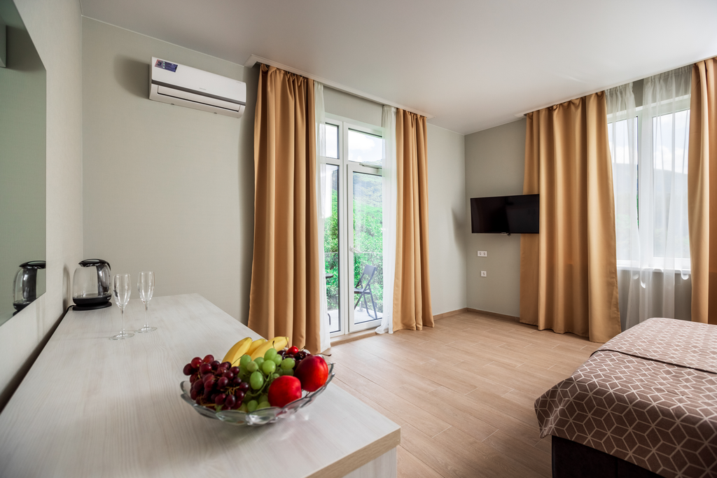 Милан — Двухместный номер с 1 кроватью комфорт с балконом