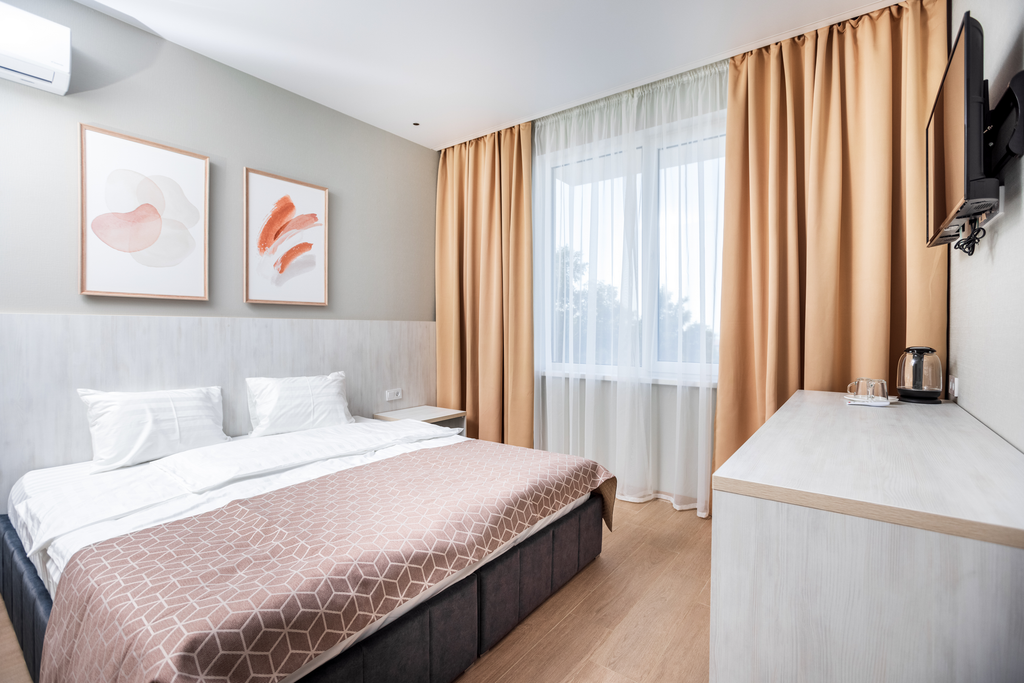 Милан — Семейный номер без балкона