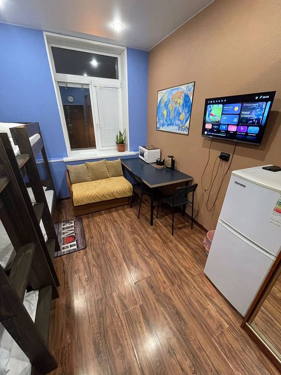 Хостел Дом — Четырёхместный номер Восток