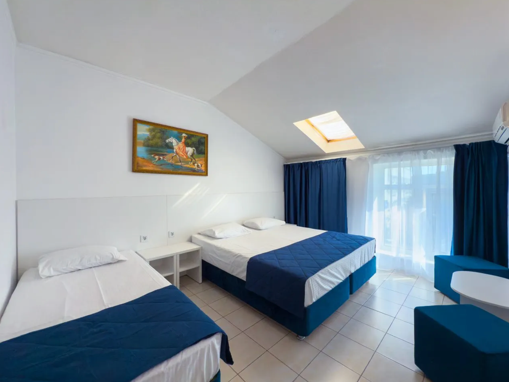 Арина — Трёхместный номер Трехместный стандарт