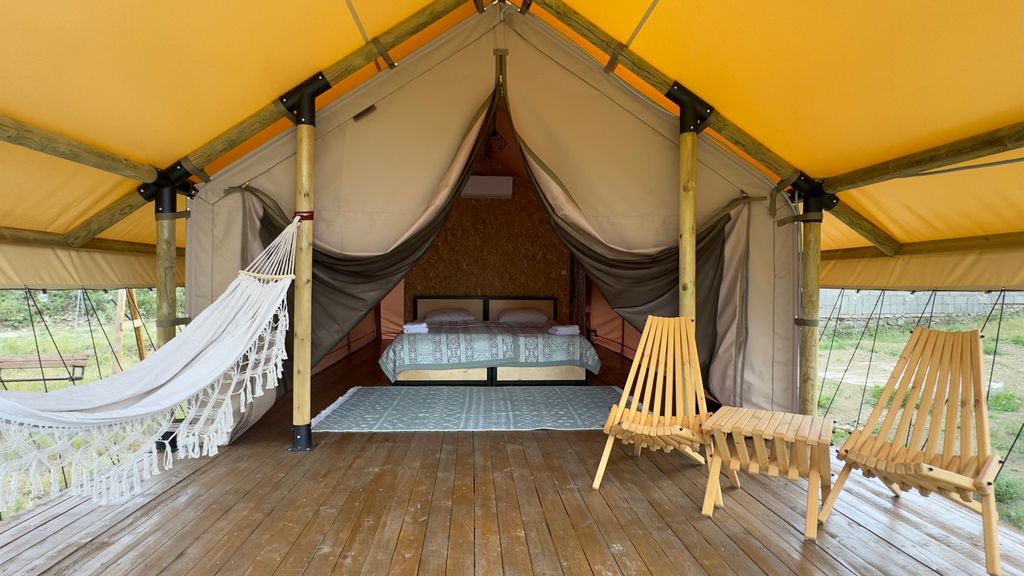 Caspian camp — Сафари-тент Глэмпинг Люкс (2 взрослых)