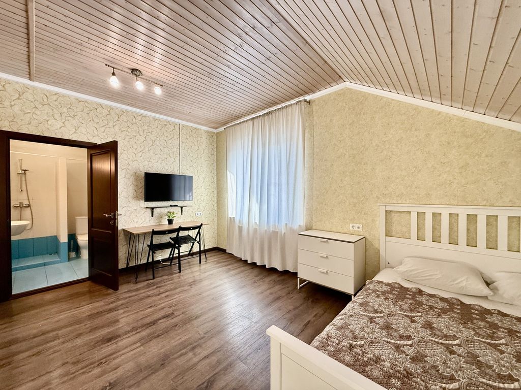 Семейный — Семейный номер мансардный для большой семьи или дружной компании