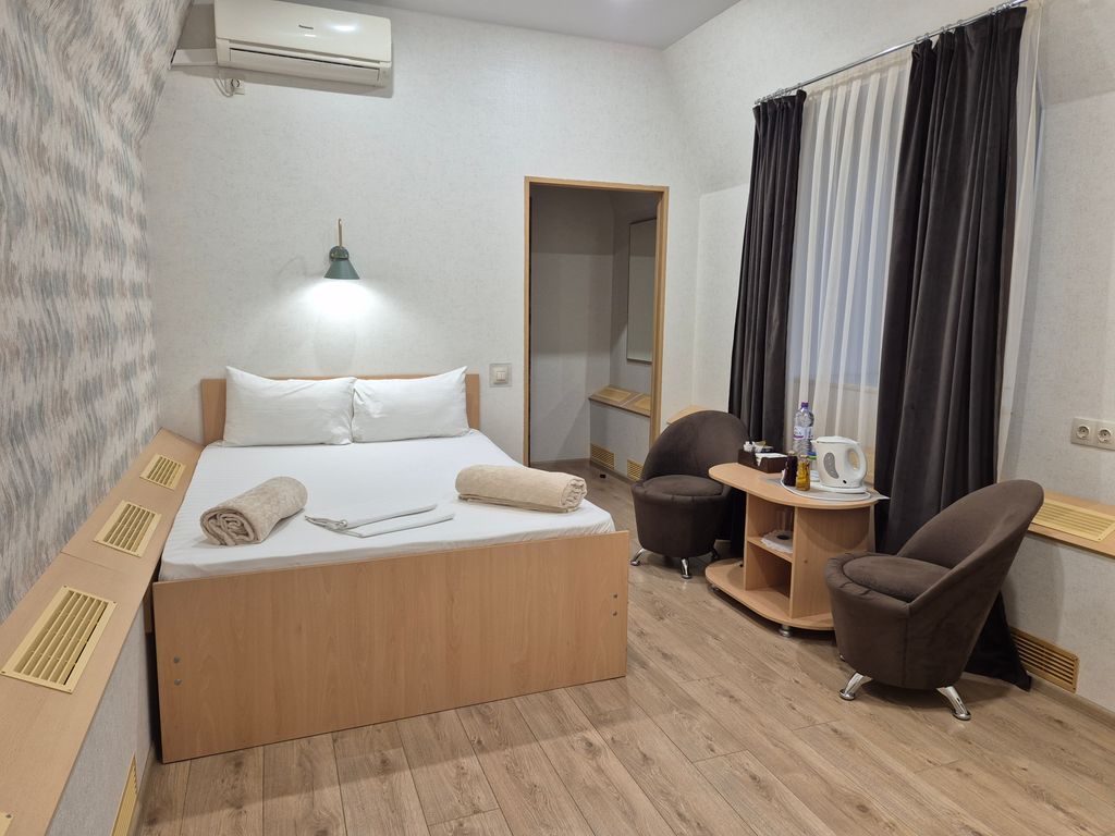 Эмигрант — Двухместный номер с 1 кроватью стандарт